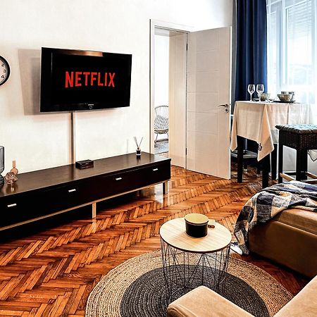 Insta-Apt Old Town Central Park Renovated Βελιγράδι Εξωτερικό φωτογραφία