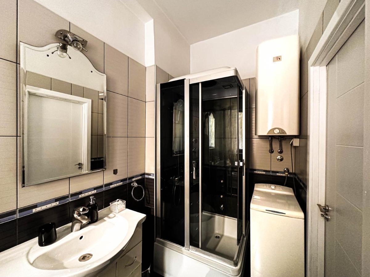 Insta-Apt Old Town Central Park Renovated Βελιγράδι Εξωτερικό φωτογραφία